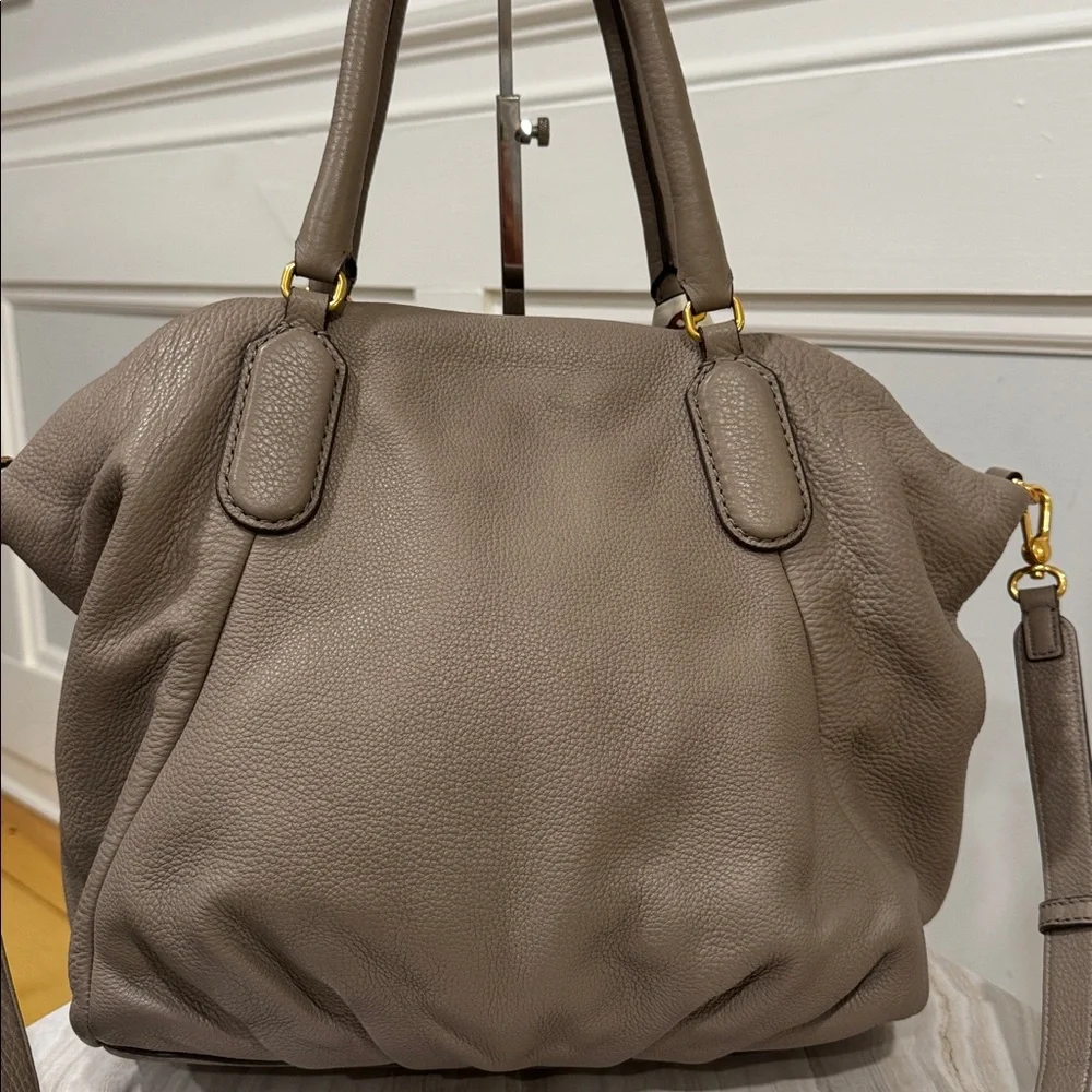 Marc Jacobs Tote Q Fran Leather Large Taupe Satchel Bag - Picture 8 of 17